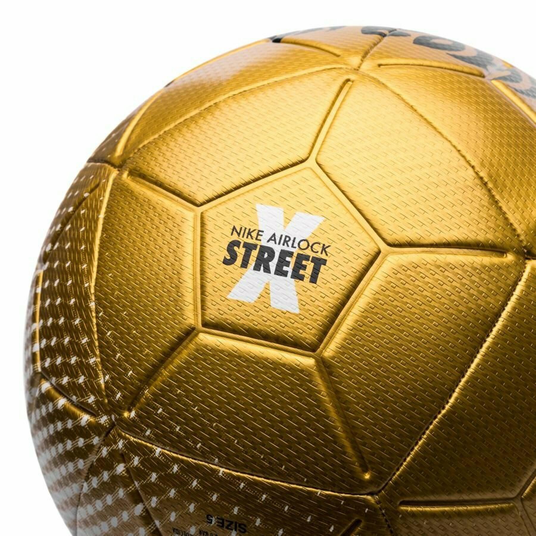Fotboll Nike Airlock Street X Joga