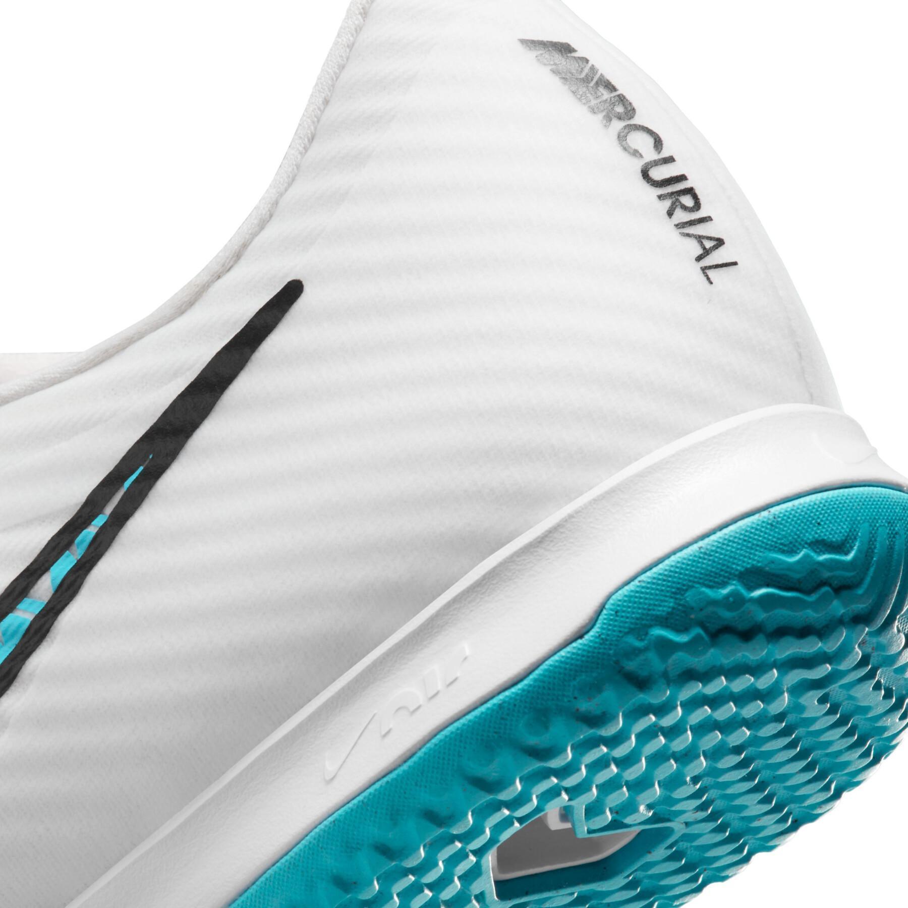 Fotbollsskor Nike Zoom Mercurial Vapor 15 Academy IC - Blast Pack