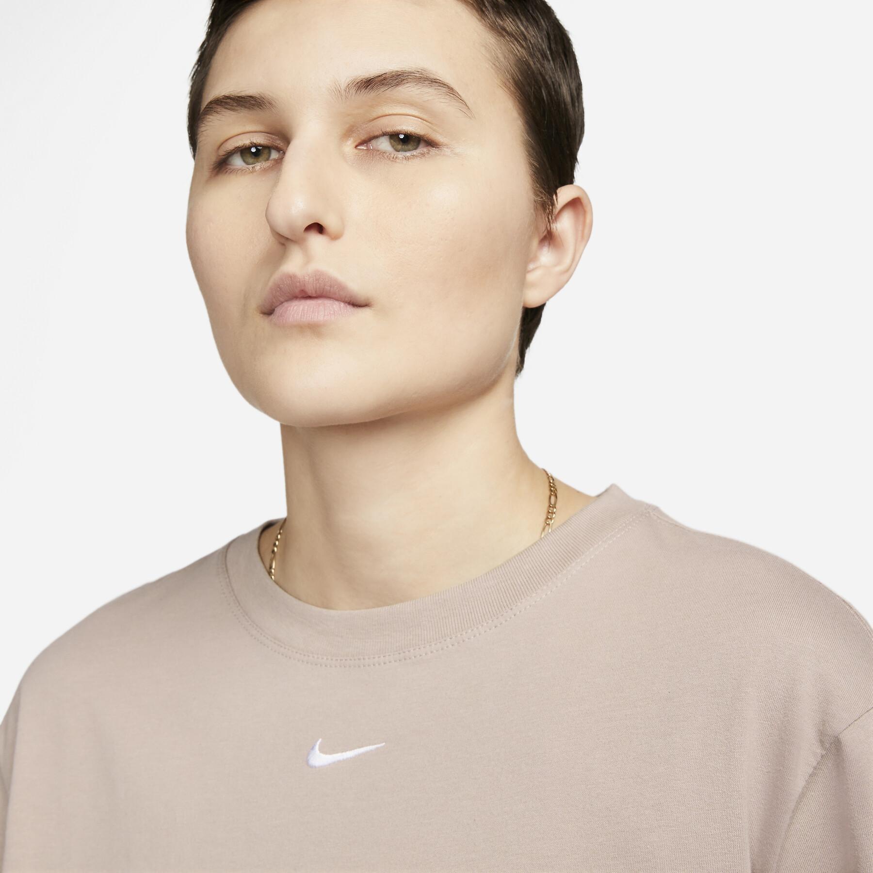 T-shirt för kvinnor Nike Essential