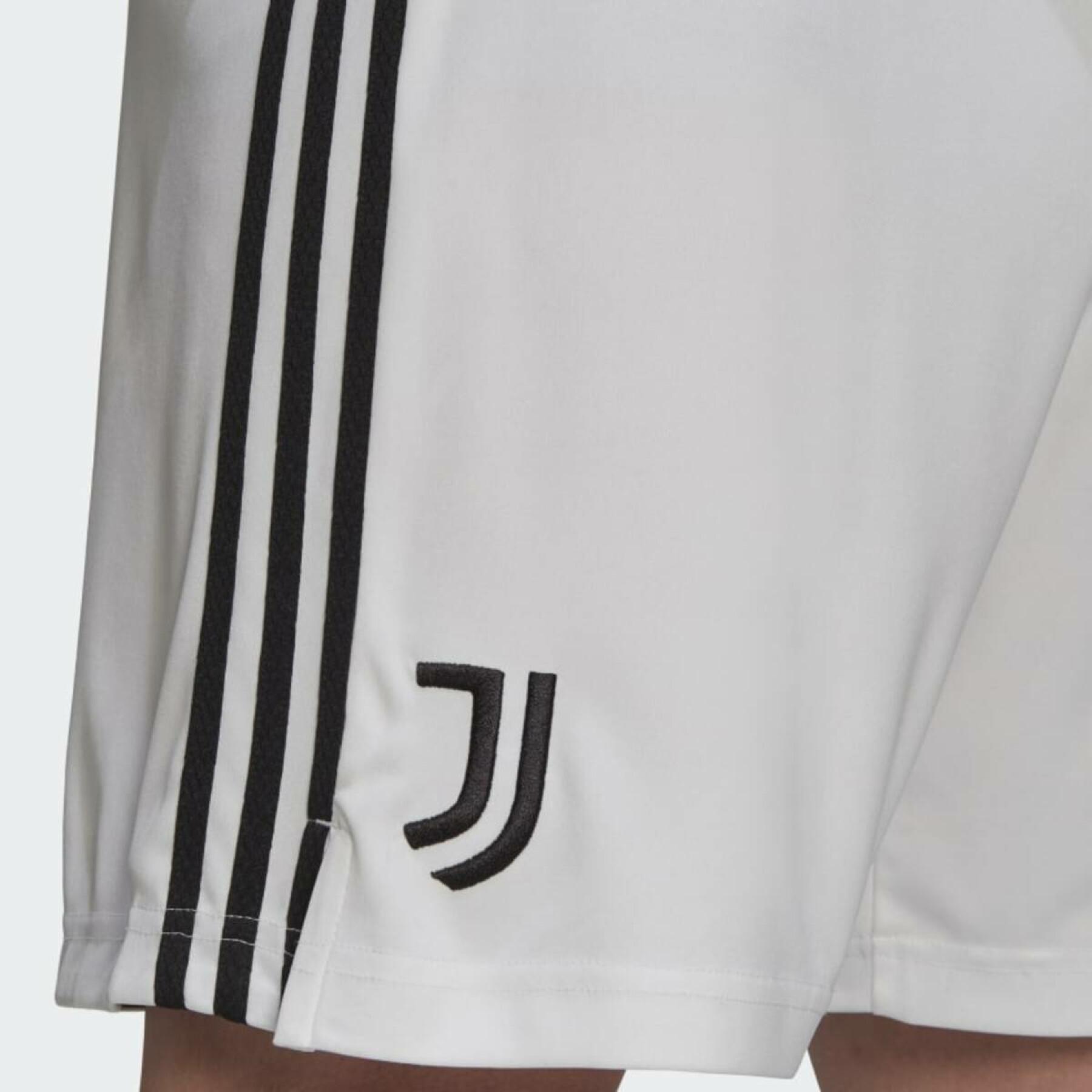 Kort hem Juventus 2021/22