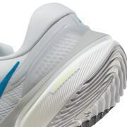 Skor Nike Air Zoom Vomero 16